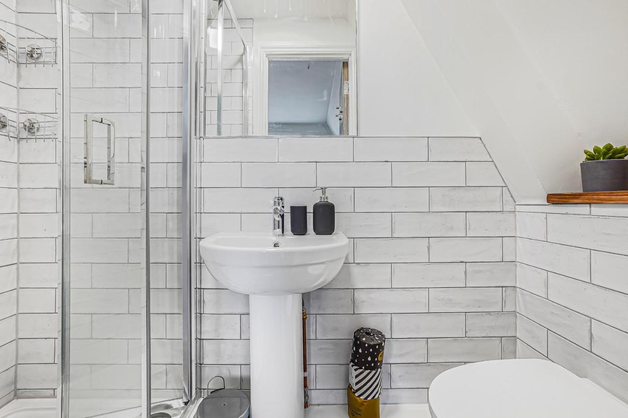 Stylish Eco Aparthotel In Folkestone Bilik gambar